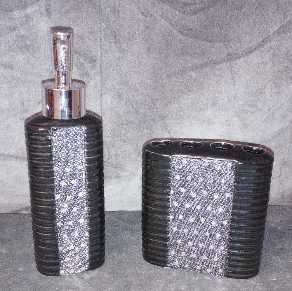 Black and Silver Sparkle Soap Dispenser and Toothbrush Holder NWOT